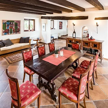 Uliveto Villa *